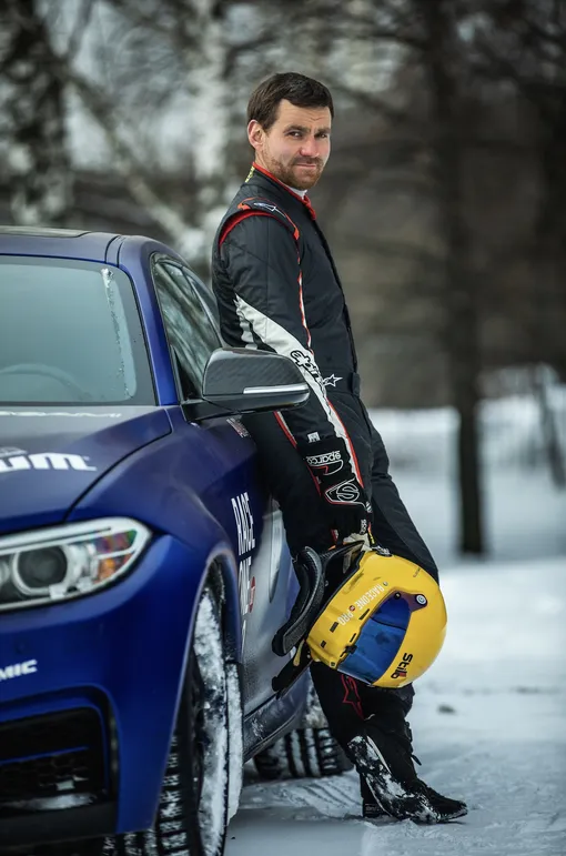 Виктор Жилкин, главный тренер-инструктор Raceone.pro, победитель и призер чемпионатов Russian Endurance Challenge, MaxPowerCars, Porsche Sport Challenge, тренер и технический супервайзер спорткаров на чемпионатах RCN, VLN на Северной петле Нюрбургринга.