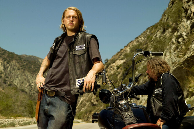 Charlie Hunnam