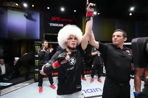 Умар Нурмагомедов идет без поражений в UFC