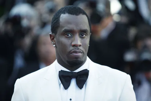 Кто из российских звезд присутствовал на скандальных вечеринках P.Diddy? В списке Александр Робак и группа «Тату»