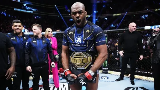 Джон Джонс — чемпион тяжелого веса UFC