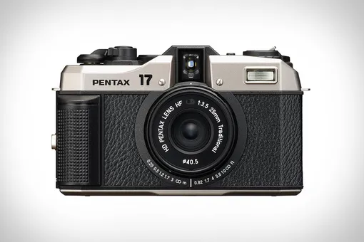 Pentax 17