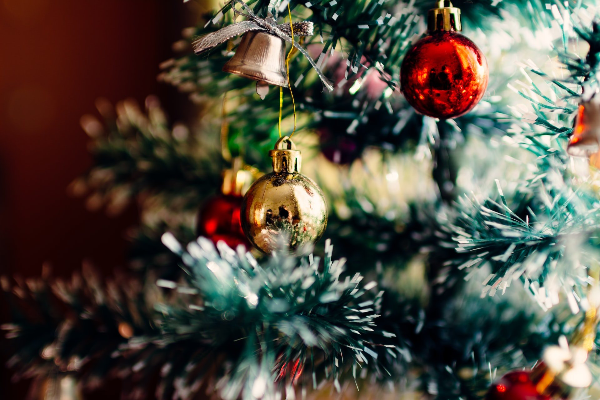 Как сделать новогоднюю елку своими руками: оригинальные и креативные елочки