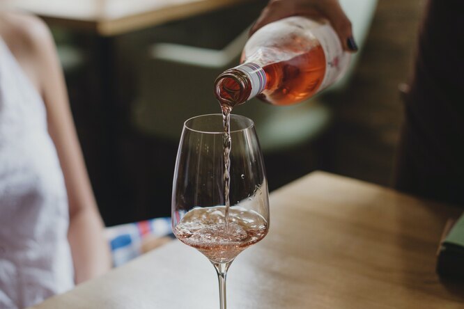 Можно ли пить вино каждый день? – Польза и вред вина для организма