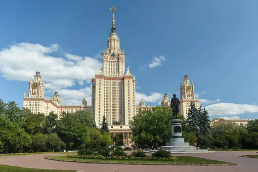 Престиж не гарантирует успех: москвичи дали советы школьникам по выбору вуза