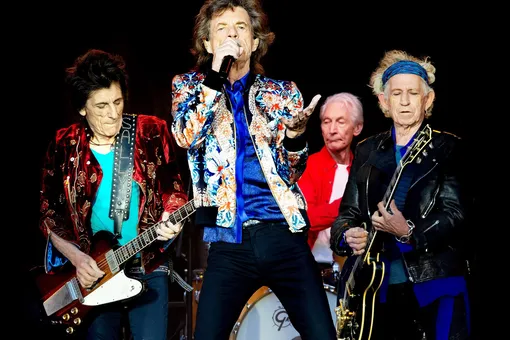 Rolling Stones анонсировали новый альбом: они дали объявление в газету под видом рекламы стекольной компании