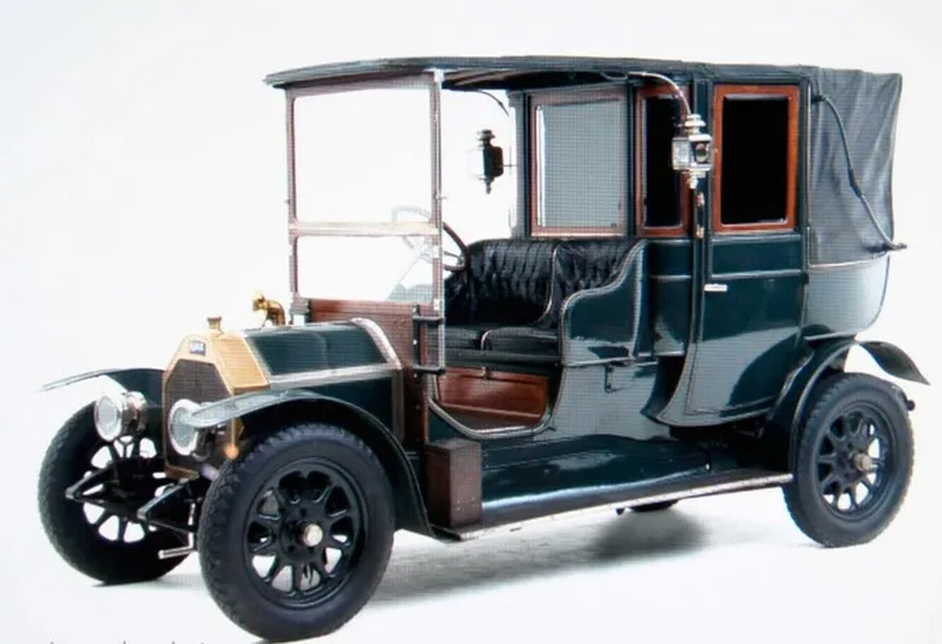 Daimler Landaulet 1900