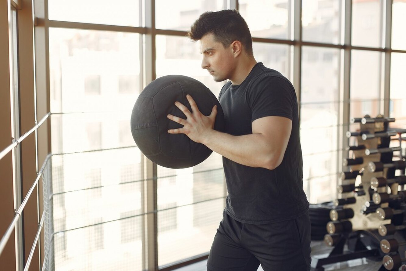 5 простых и эффективных упражнений для мужчин, которые развивают силу удара