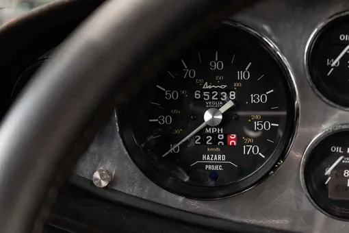 Ferrari Dino odometer