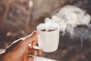 Правда ли, что в жару горячий чай лучше всего утоляет жажду
