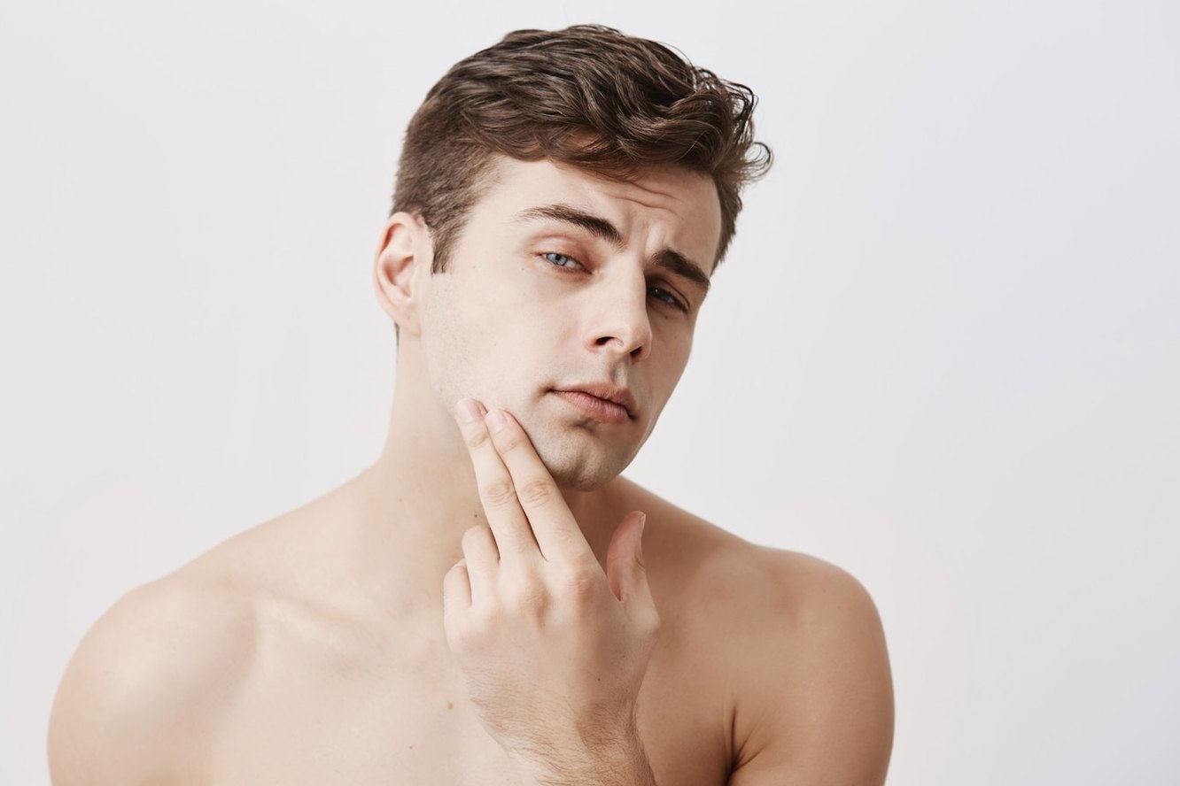 Раздражение после бритья: причины и способы избавиться – читай в блоге FACEBAR