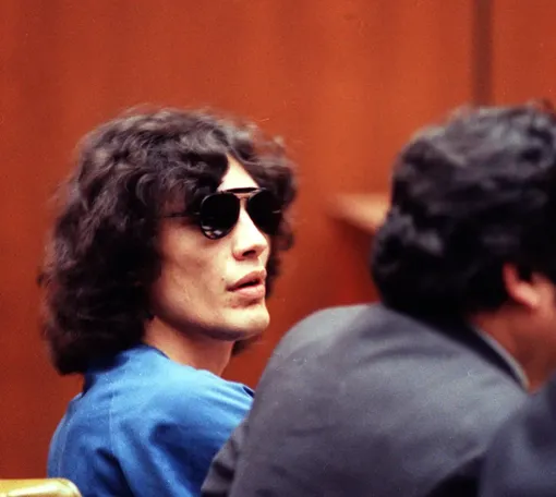 Рамирес надевал темные очки на судебные заседания