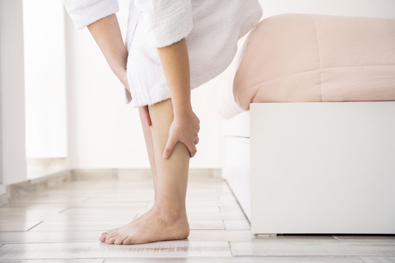 Варикоз на ногах: как и чем лечить?