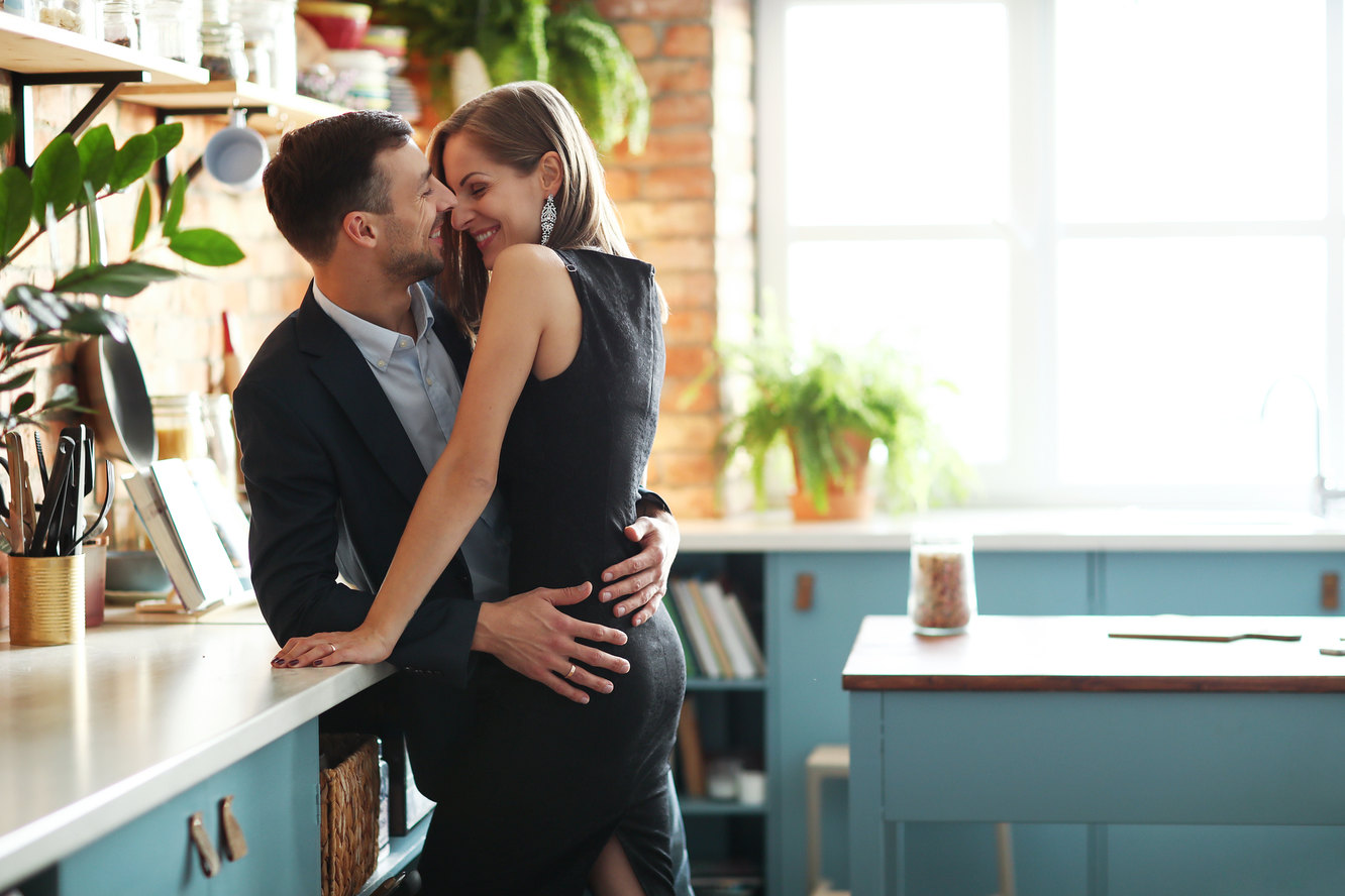 Как заново влюбиться в партнера? 9 проверенных способов